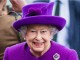 Правда ли, что у королевы Великобритании нет паспорта?